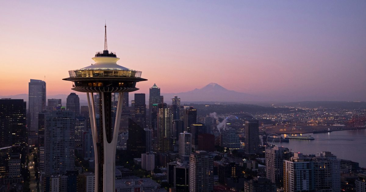 (c) Spaceneedle.com